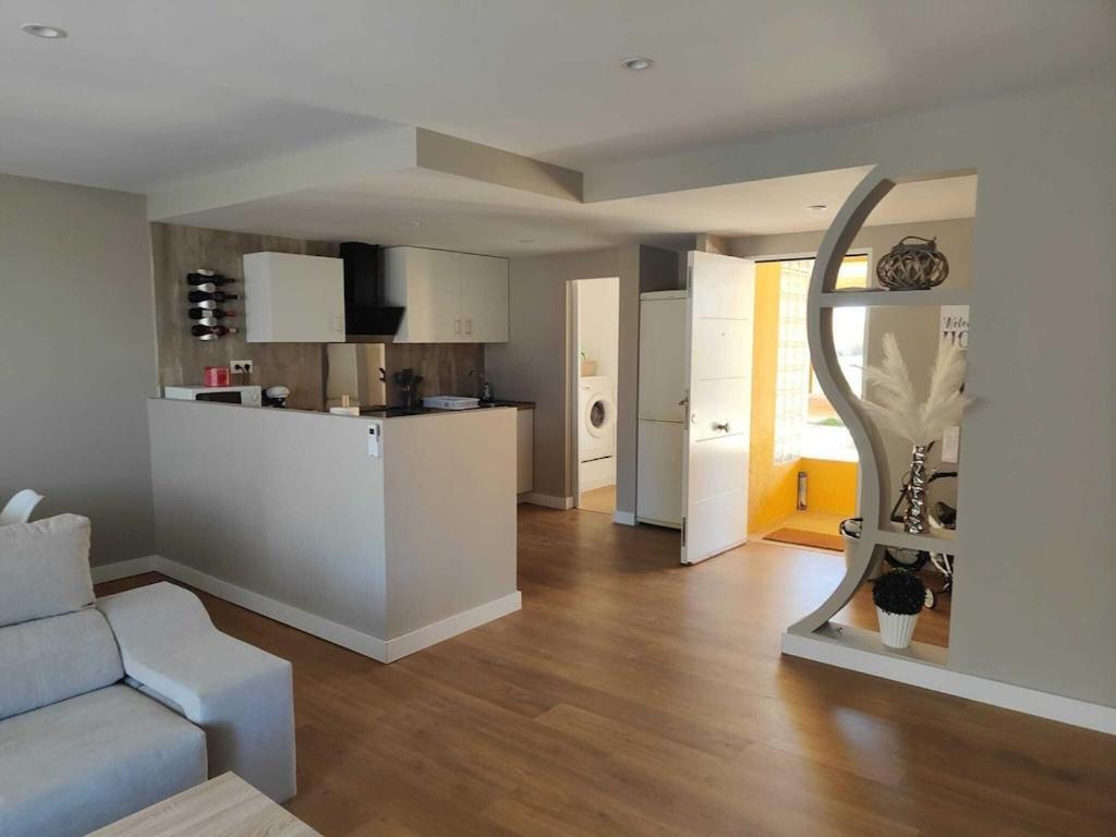 Superbe Appartement Terrasse Entierement Renove Au Bord De L'Ebre Deltebre Exteriör bild