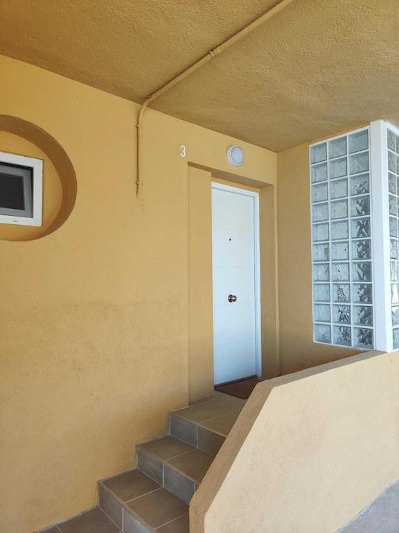 Superbe Appartement Terrasse Entierement Renove Au Bord De L'Ebre Deltebre Exteriör bild