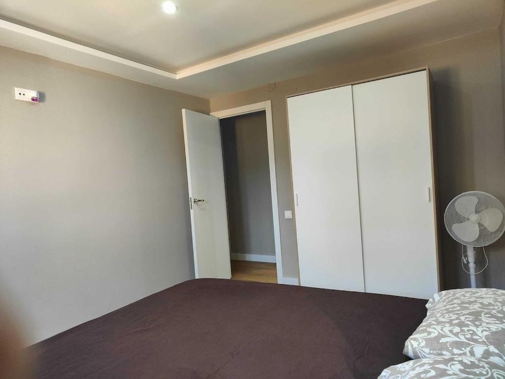Superbe Appartement Terrasse Entierement Renove Au Bord De L'Ebre Deltebre Exteriör bild